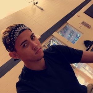 Meet your Posher, Cody